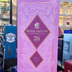 Rượu Chivas Royal Salute 26 Year Old Amarone Wine Cask Rượu Chivas Royal Salute 26 Year Old Amarone Wine Cask