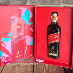 Johnnie Walker Red Label Hộp Quà Tết 2022 Johnnie Walker Red Label Hộp Quà Tết 2022
