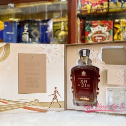 Johnnie Walker XR 21 Năm Hộp Quà Tết 2025 Johnnie Walker XR 21 Năm Hộp Quà Tết 2025