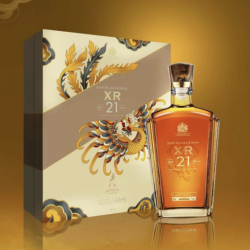 Johnnie Walker XR 21 Năm Hộp Quà Tết 2022 Johnnie Walker XR 21 Năm Hộp Quà Tết 2022