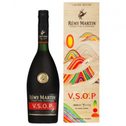 Remy Martin VSOP Hộp Quà 2025