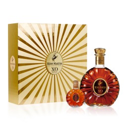 Rượu Remy Martin XO hộp quà 2017 Rượu Remy Martin XO hộp quà 2017