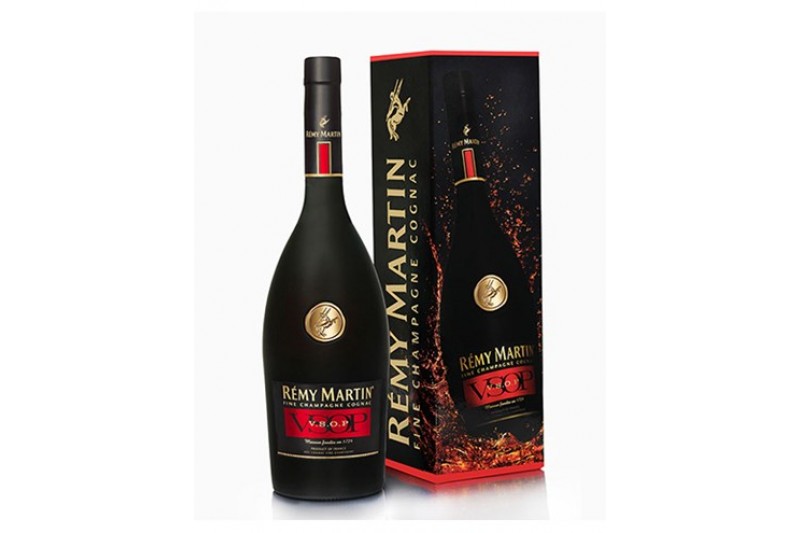 Remy Martin VSOP Black New | Phân phối Rượu Nhập Khẩu Giá Sỉ